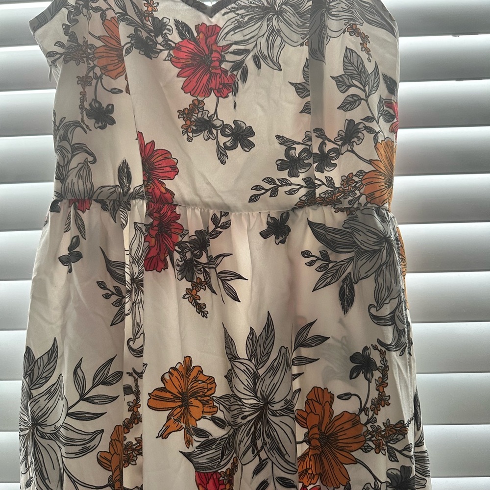 Maxi Dress - Picture 3 of 3